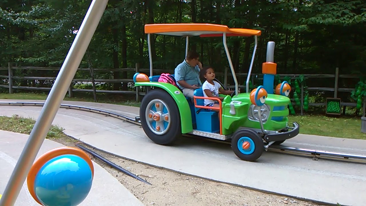Tractor Ride-On Ride POV Story Land NH