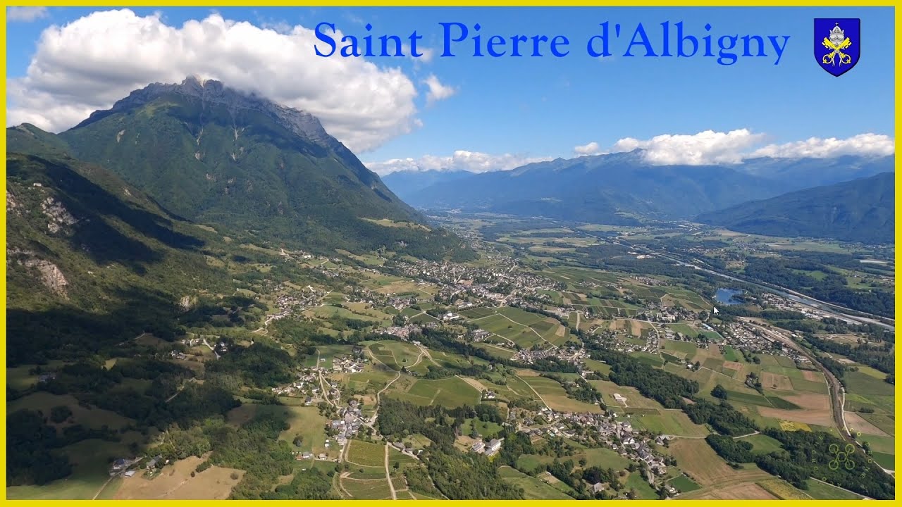 Saint Pierre d'Albigny vue du ciel