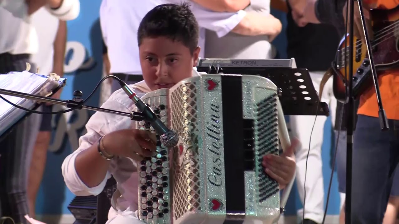 NICOLAS OLMI : Acrobazie