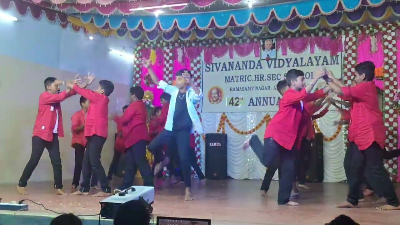 6th PAYALUGA SILAMBATTAM DANCE🔥🔥🔥|SIVANANDA VIDYALAYA STUDENTS ANNUAL DAY 2025-26 BATCH DANCE|