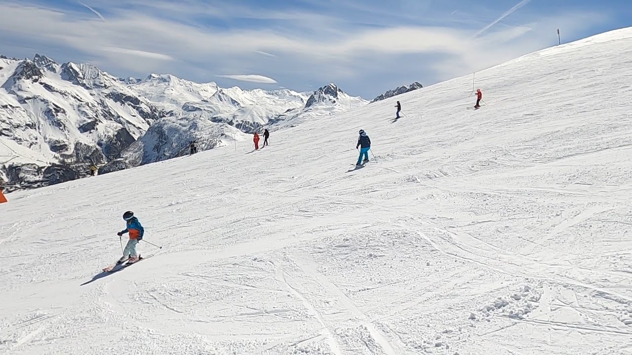 Skiing Blue Rhododendron & Petit Col into Tignes 2100 Resort - GoPro HD POV Skiing Video