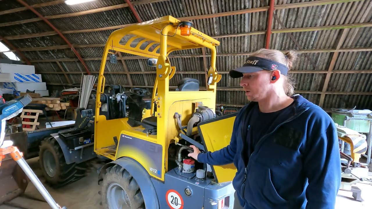 Eurotrac - Greas - oil and a trailer hitch