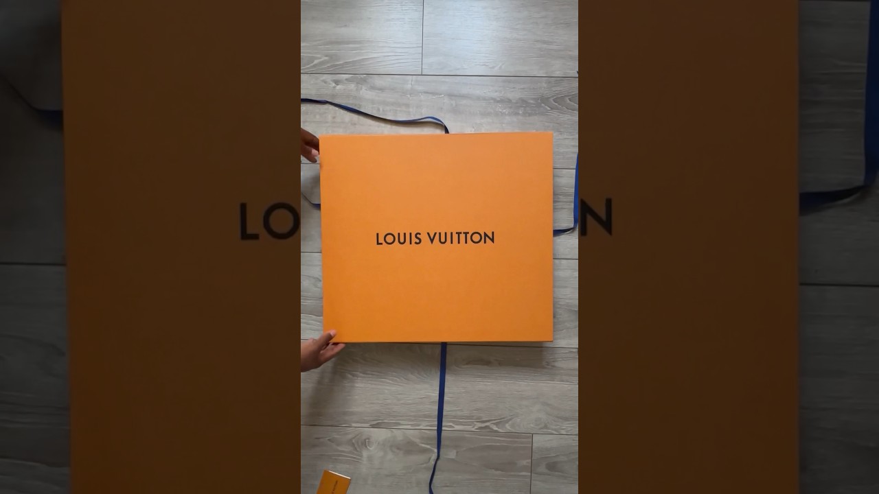 Louis Vuitton Neverfull MM bag #shorts #reels #unboxing #neverfull