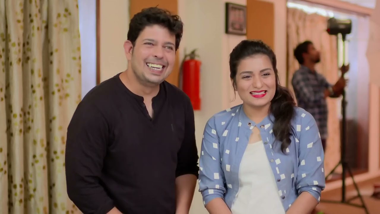 Mazhya Navryachi Bayko - Ep 1245 - Abhijeet Khandkekar - Marathi Tv Serial - Zee5 Marathi Classics