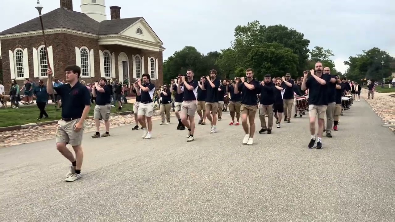Colonial Williamsburg Fifes & Drums Alumni march, 2024-05-17