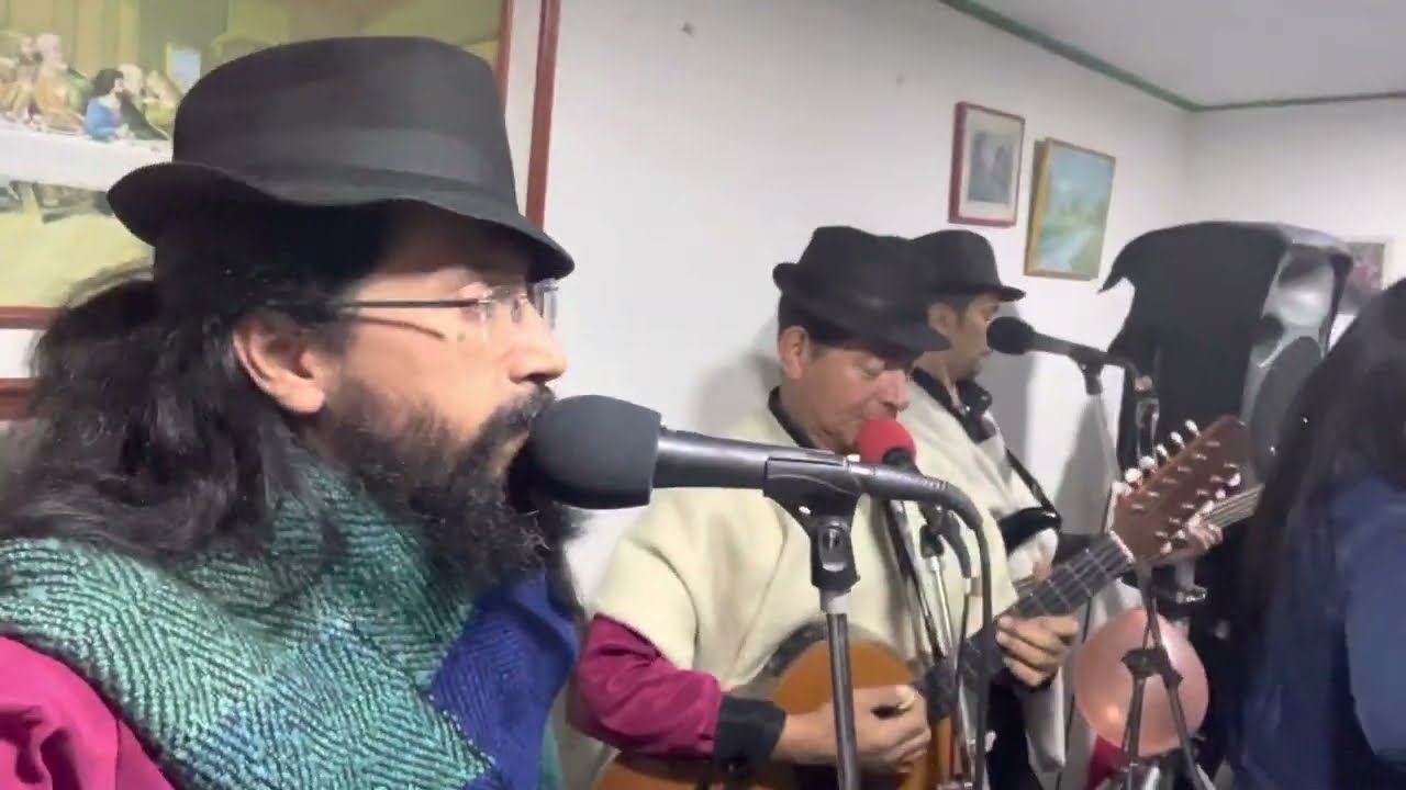 Serenata Carranguera y parrandera en Bogot&aacute; Grupo CARRANGA SHOW 💃🎉 315 4833228 #serenatacarranguera