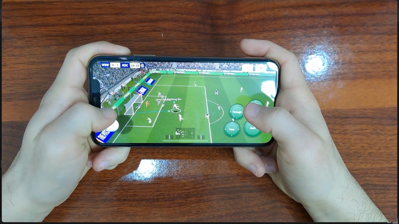 iPhone XS - Pubg & Efootball gaming Test | A12 Bionic