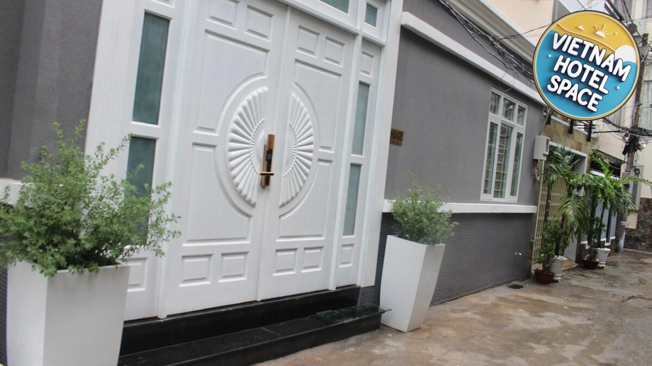 TTT.son.EntireSmartHome6BR.6WCs.D.1, Saigon Center | Ho Chi Minh City, Vietnam | Hotel Review 🏩