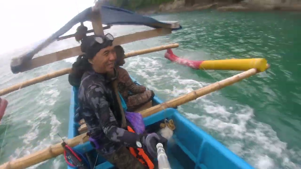 ke Nusakambangan mbasah'in wetsuit