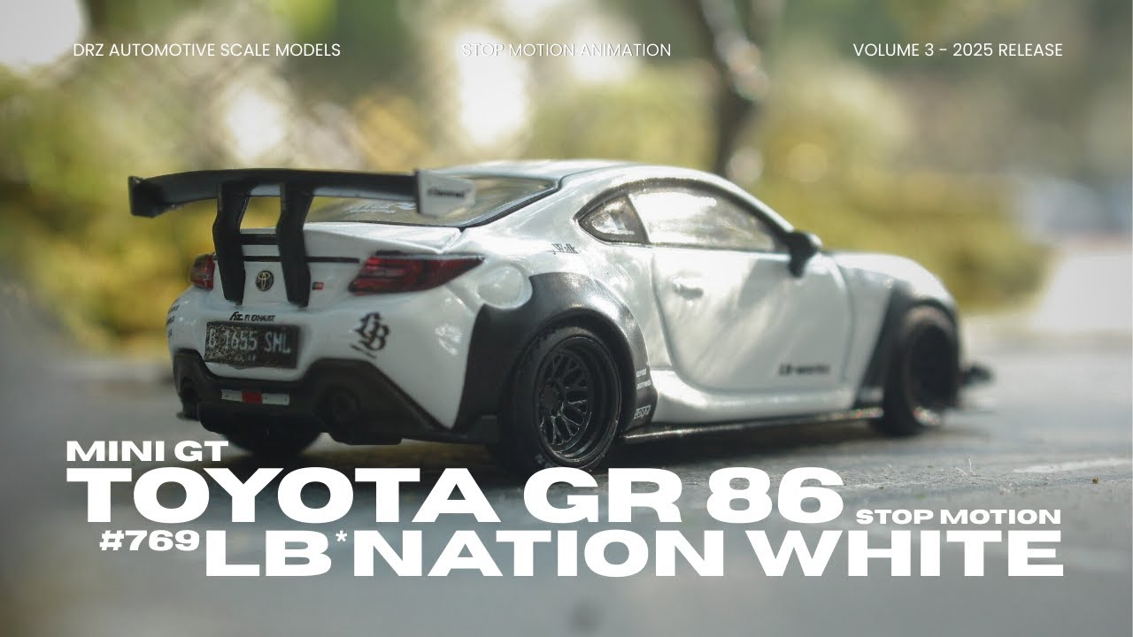 MINI GT Toyota GR 86 LB★Nation White Stop Motion by 