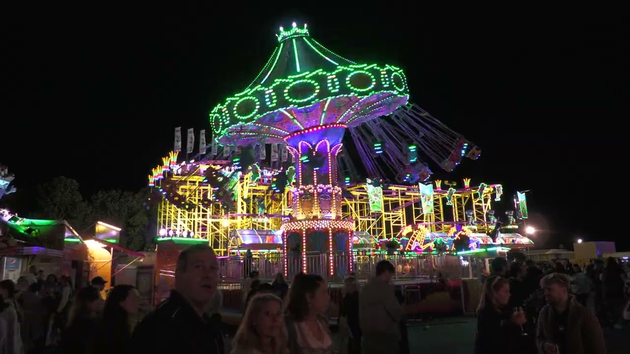 Wellenflieger (Lechner) - Außenansicht/Offride [München - Oktoberfest 2023] 2