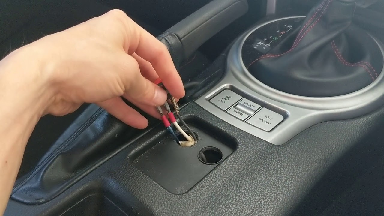 Quick video about reverse camera switch