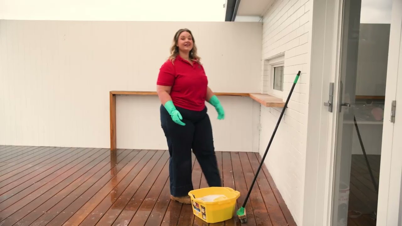 How to clean a deck - Bunnings Warehouse