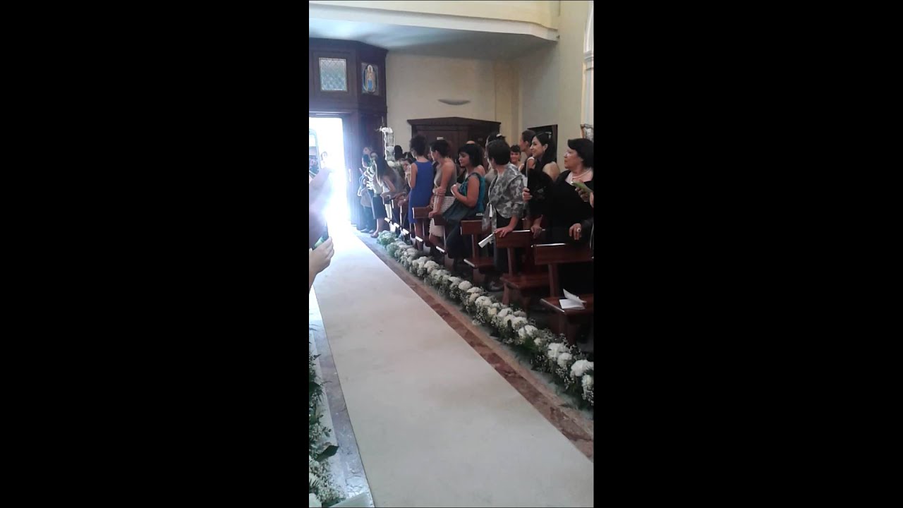 Matrimonio Raffaele e Giulia Francesca Entrata in chiesa