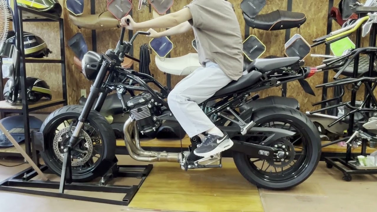 ホンダ　NC750X（RH09）用ローダウンシートの制作の詰め確認