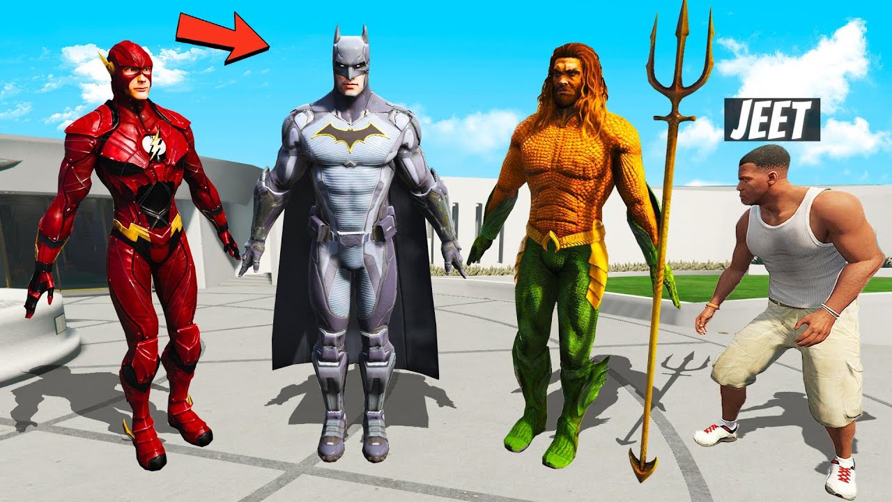 I Stole BATMAN, FLASH and AQUAMAN's SUIT in GTA 5!