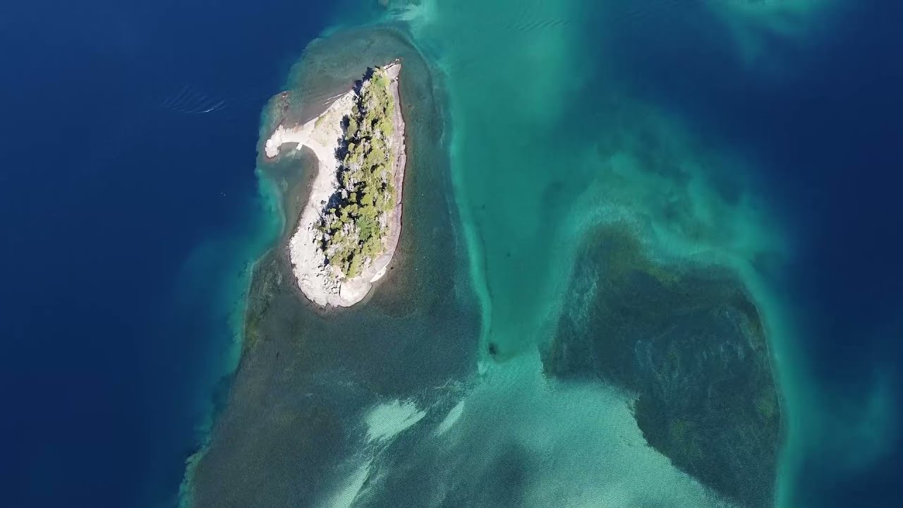 Villa La Angostura - Islas Manzano / DJI Mini SE