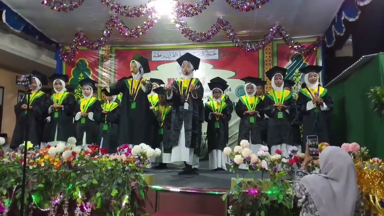 Santri Wisuda Tahun Ajaran 2025 - 2026