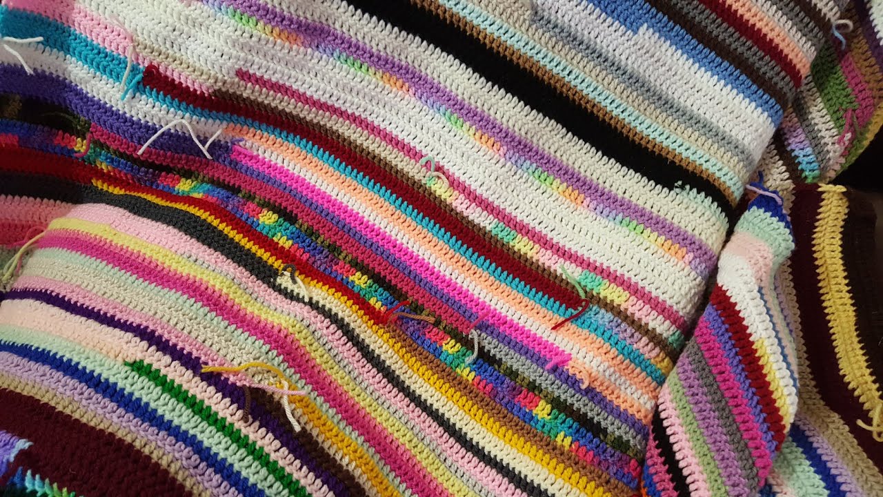 How to Make a Crochet Scrap Yarn Blanket