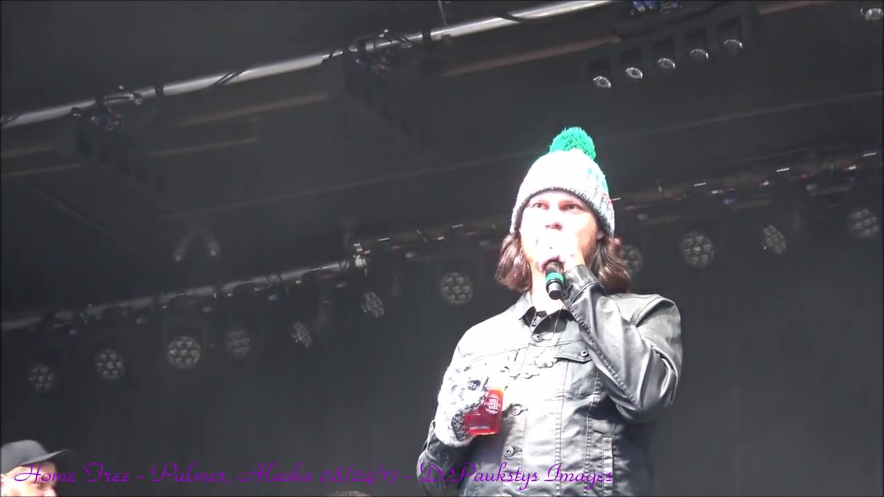 Home Free - Palmer, Alaska 082417 Mitten, Merch, Photo op