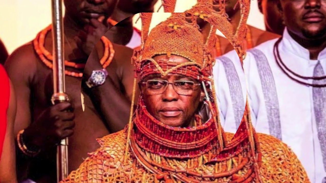 PEACE IN OLOGBO AS OBA OF BENIN WITH HIS AUTHORITY INTERVALS WITH THE ITEKIRIS FIND OUT ALL....