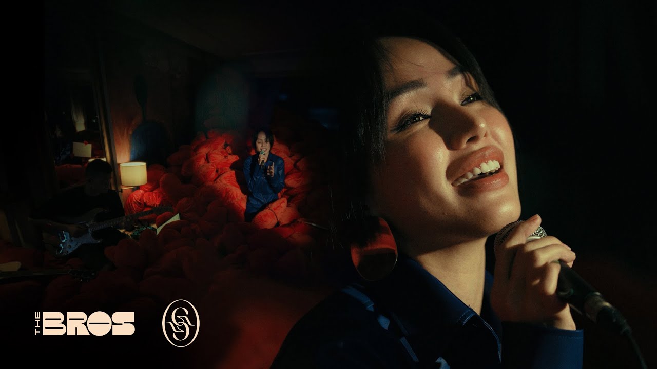VỪA ĐI VỪA KHÓC - GIGI HƯƠNG GIANG | THE RECORD #3 (LIVE SESSION)