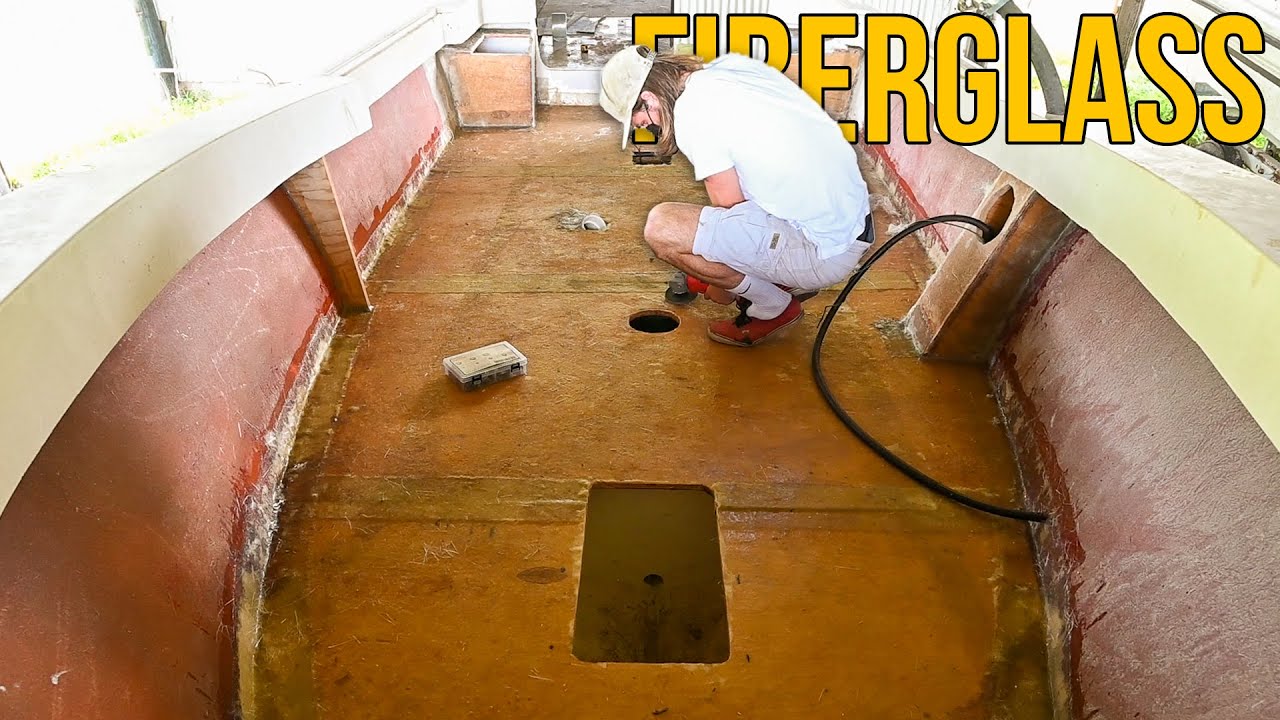 Rebuilding a Center Console Fishing Boat - Episode 10: Fairing & Grinding the Fiberglass