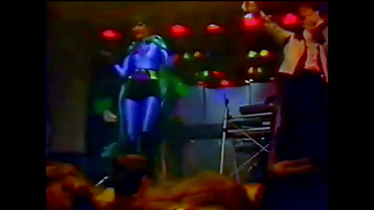Amnesia - Hysteria (1988)