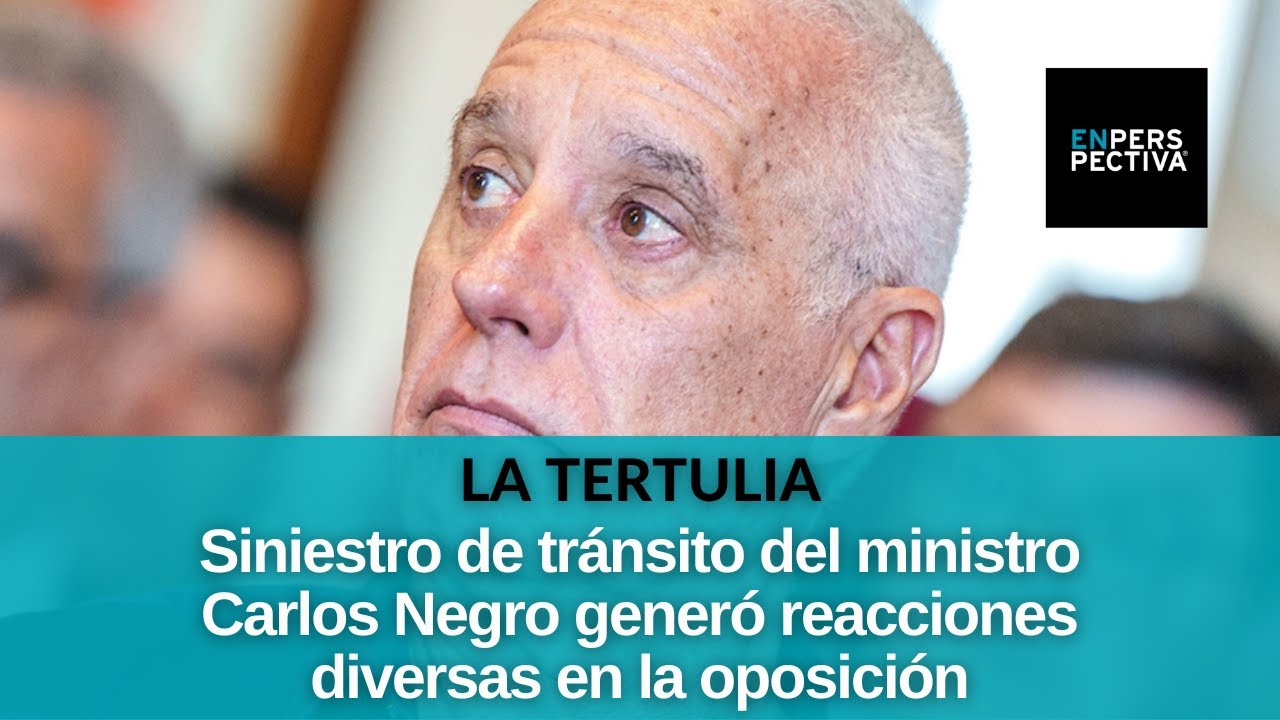 Ministro Carlos Negro chocó a una moto sin respetar cartel del Pare y con libreta vencida