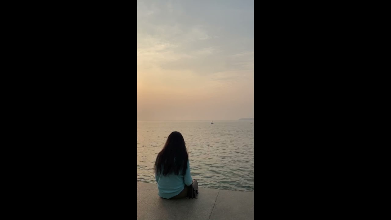 [Copyright Free Videos] - Girl Sea Sky - Ocean Interaction