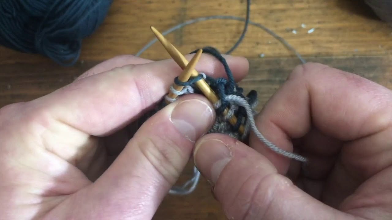 Locked Floats - locking CC on the knit side