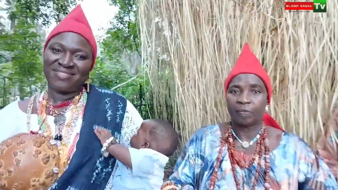 Dernier journée des femmes du bois sacré avec la REINE ALISS EBE DIATTA et OUMOYE EBE SAMBOU 