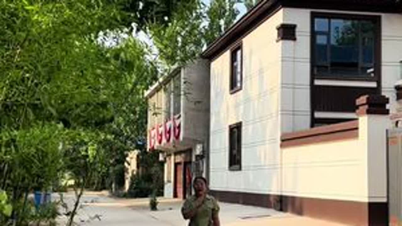 一楼布局一镜到底，给大家看下56万左右入住的农村自建房，尺寸 开间13.2进深12米，希望能给大家建房做个参考#农村自建房 #农村老家 #中式风格