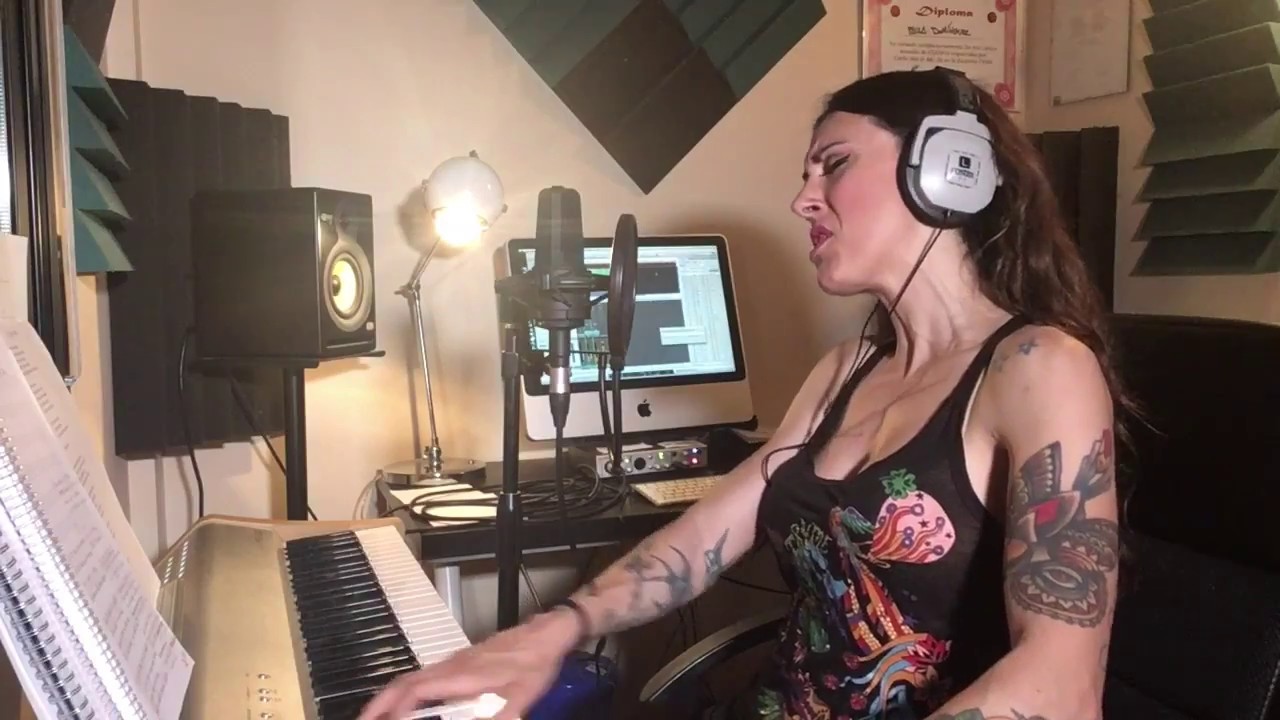 Los mares de tus mejillas - Paula Domínguez