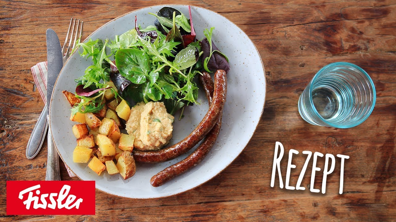 Gebratene Merguez mit Estragon-Hoummus, Wildkr&auml;utersalat und R&ouml;stkartoffeln