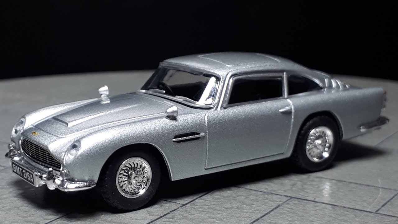1/64 Aston martin DB5 James Bond Thunderball 007 by MiniGT diecast model car review