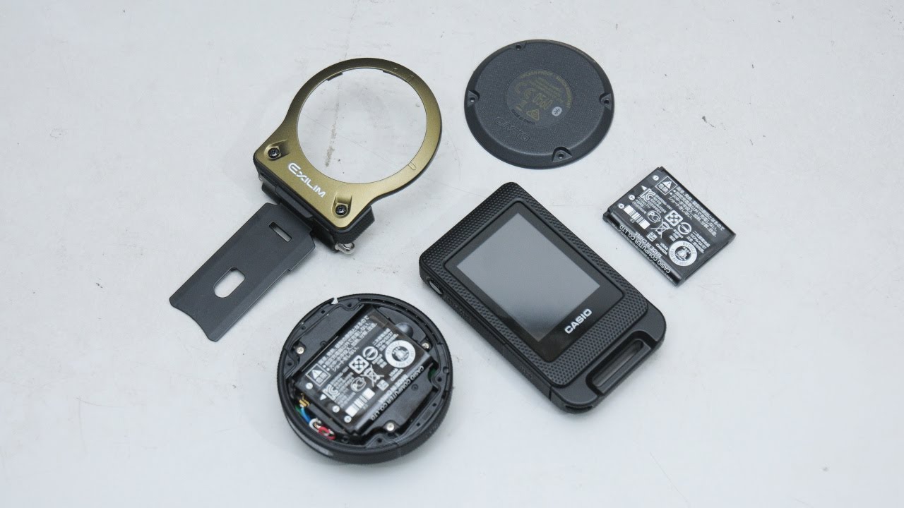 Mengganti baterai kamera digital Casio Exilim EX-FR10