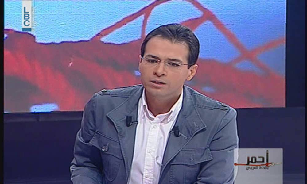 أحمر بالخط العريض - حين تهز له العصا - رونالدا