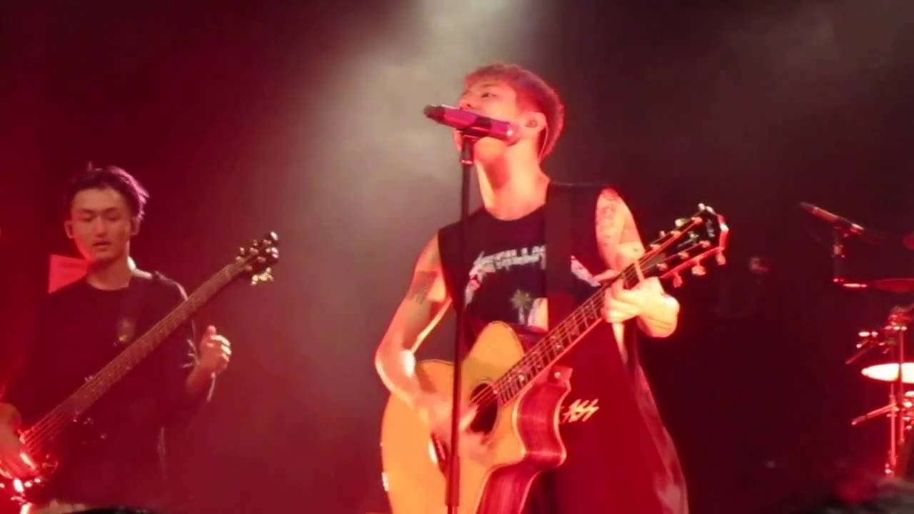 One Ok Rock - Heartache Live Leipzig Germany 31 May 2016