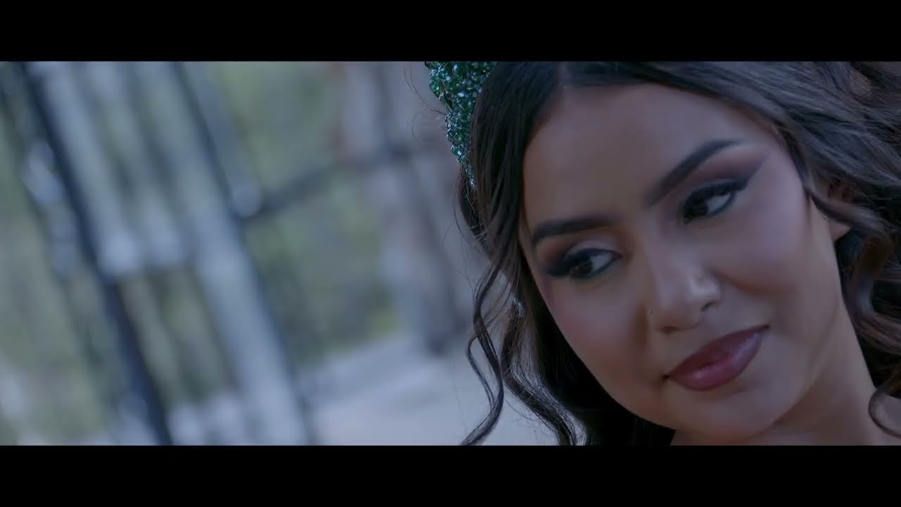 XV AYELEEN VID CLIP