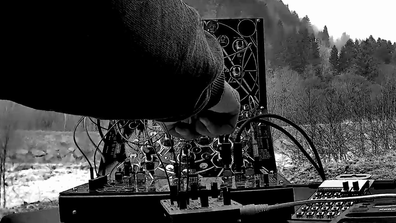 Kevin Follet - Sleep Disorder #23 Outdoor Session w/ Folktek Mescaline
