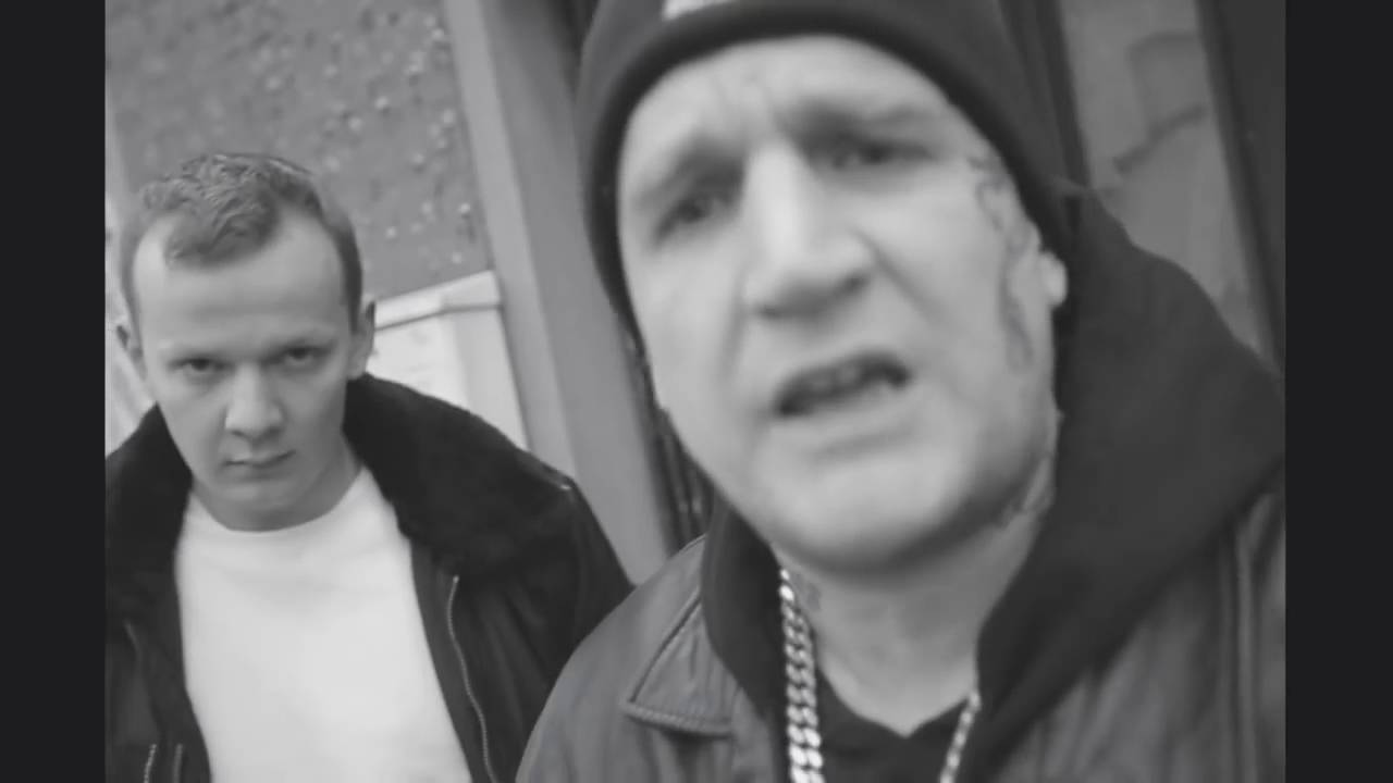Wo der Mond böse lacht - Leo feat  MC Bogy