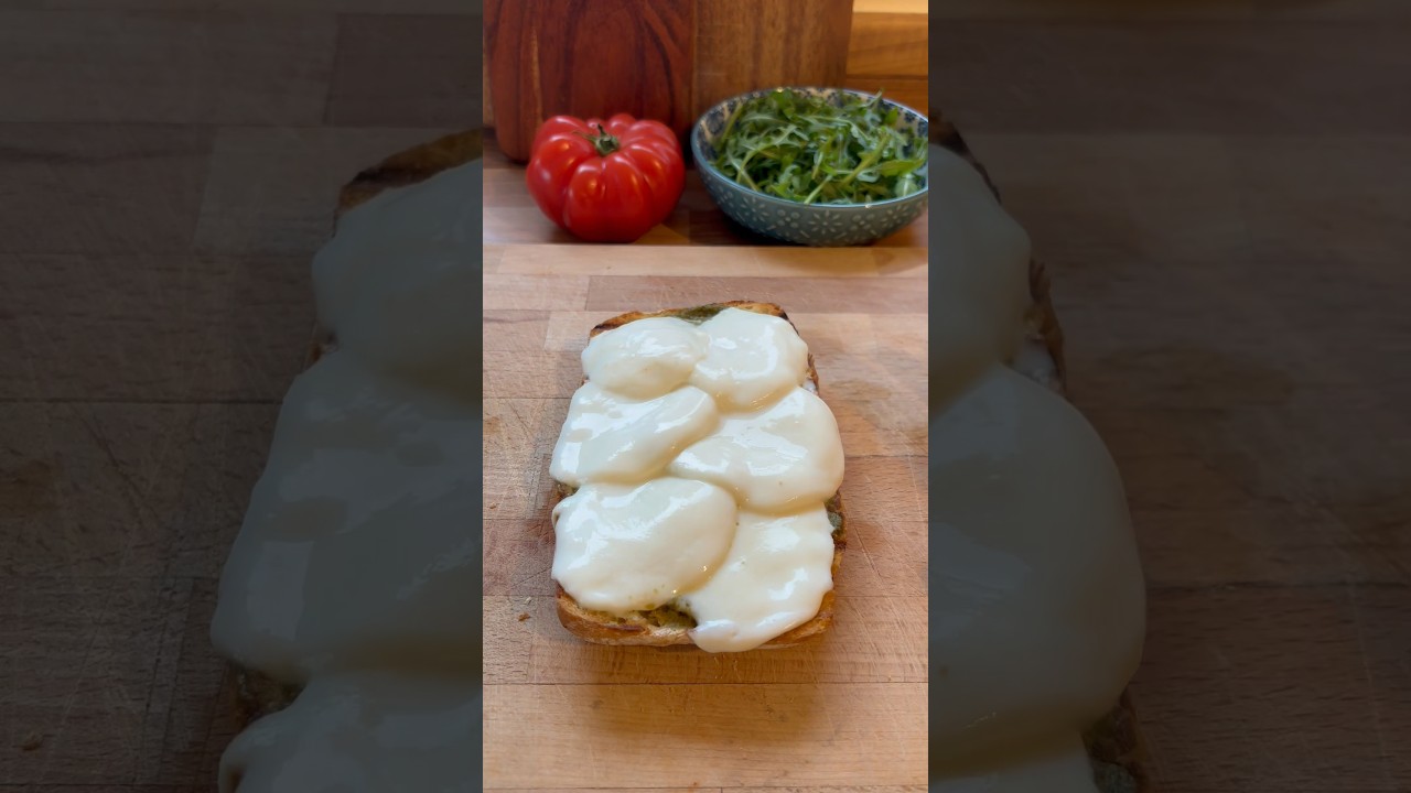 Italian deli meat sandwich 
