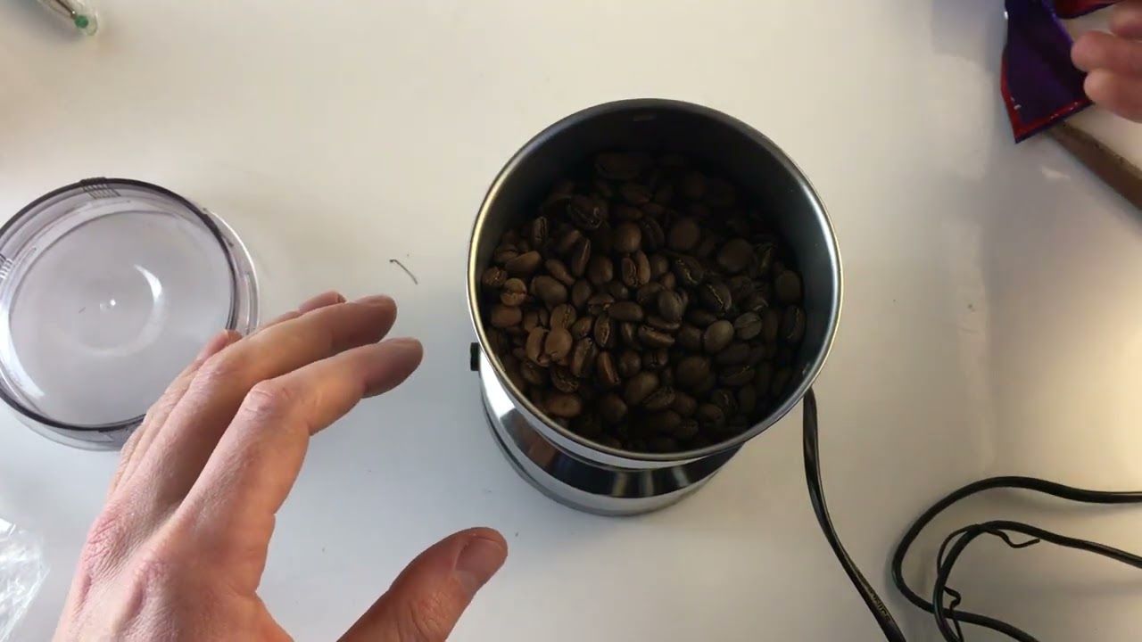 Распаковка кофемолки good helper cg-k02