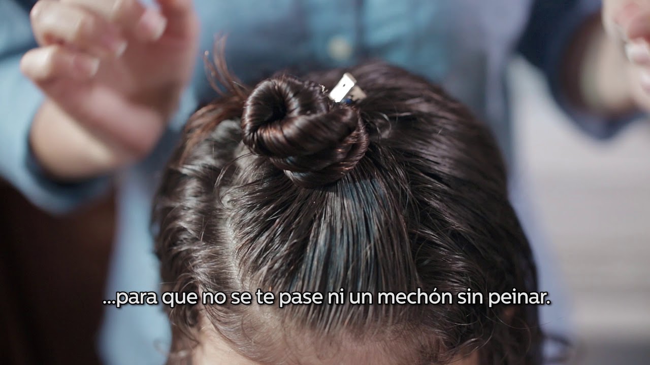 Aprende cómo HERKLIN® le pone fin a piojos en un 2 por 3. Paso #2