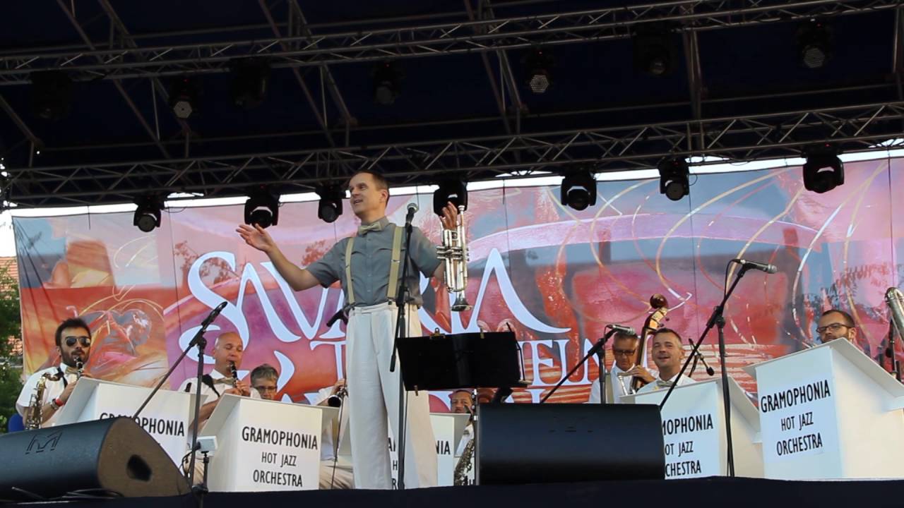 Hot Jazz Band - Odavagyok magáért