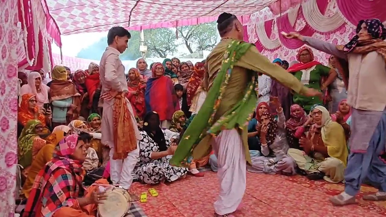 #गजब डांस💃#मैया री मैं तो मार कटारी मर जाऊंगी भोले की गैल नहीं जागी‌ रमेश का काज में जबरदस्त डांस