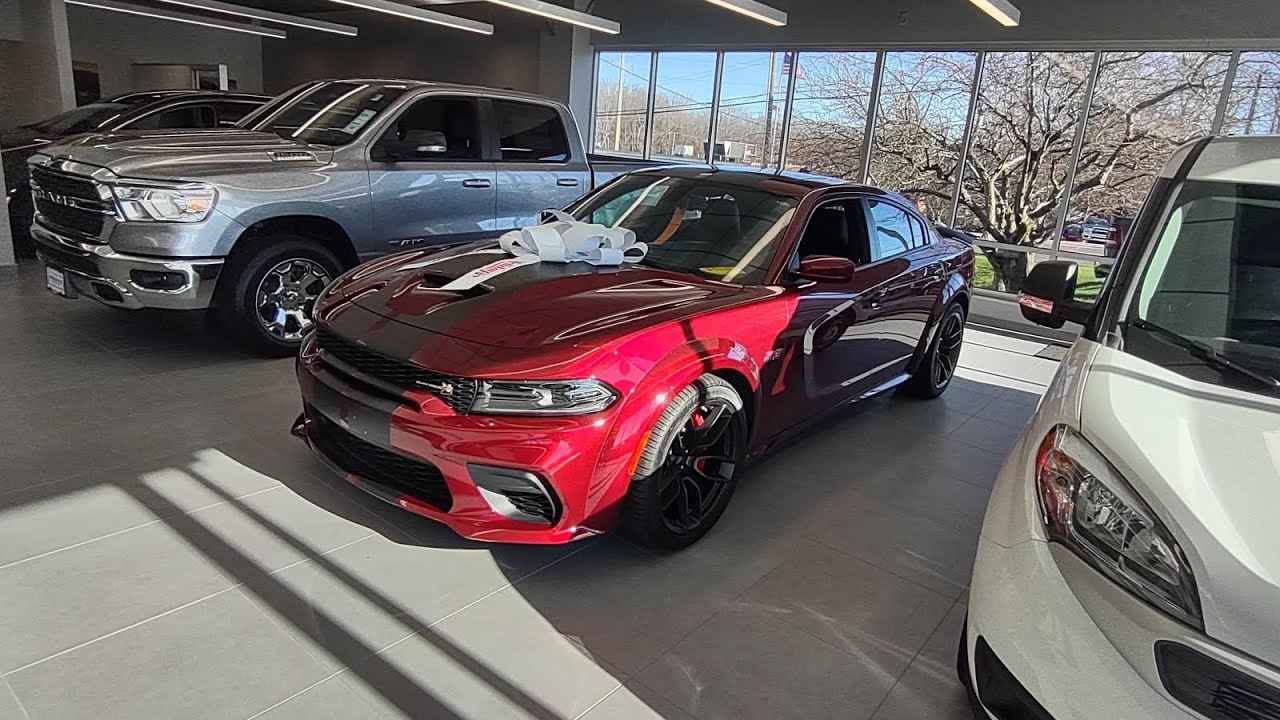 Sold 2022 Dodge Charger R/T Scat Pack Widebody 6.4L V8 SRT Hemi Octane Red Walk Around