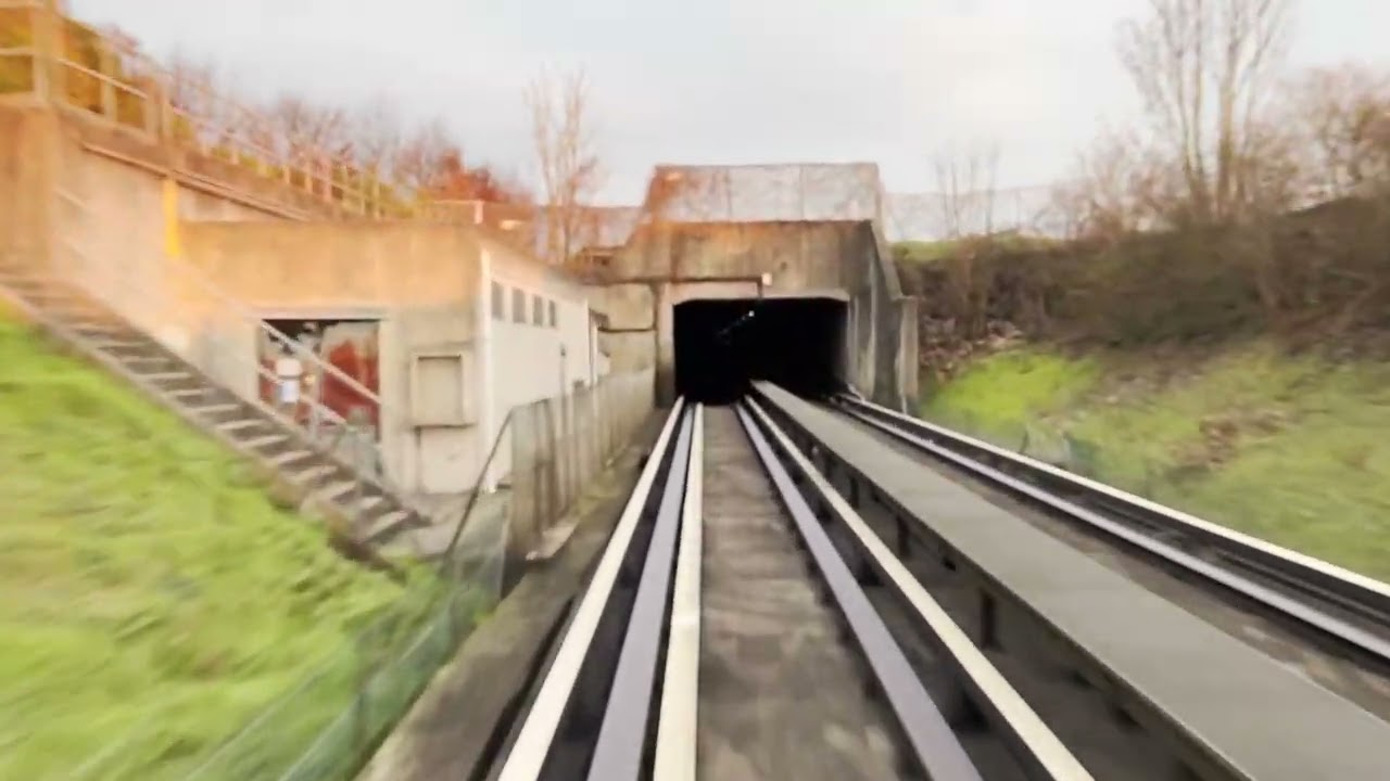 Orlyval de Anthony RER à Orly 4