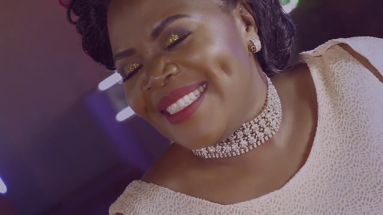 Obuntu Obutono - Judith Babirye (official video)  (Ugandan Gospel Music)